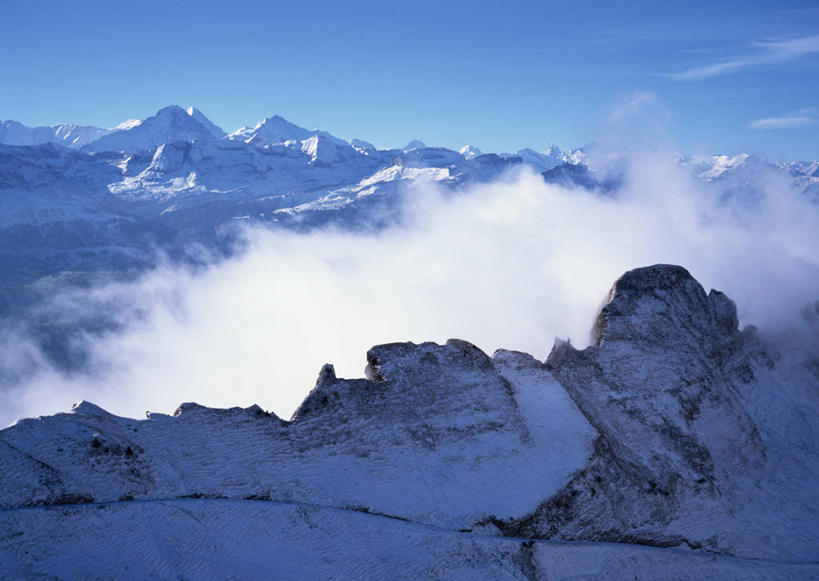 无人,横图,室外,白天,正面,旅游,度假,石头,美景,山,雪,雪山,大雪,瑞士,欧洲,阴影,光线,石子,影子,冰,积雪,景观,山峰,雪景,云,云朵,冬季,冬天,山峦,首都,云彩,娱乐,伯尔尼,蓝色,白云,蓝天,天空,阳光,自然,天,享受,休闲,景色,放松,寒冷,晴朗,冰冷,自然风光,中欧,严寒,瑞士联邦,冰凉,酷寒,凛冽,凛凛,极冷,伯尔尼州,少女峰,因特拉肯,石块,岩石,晴空,彩图