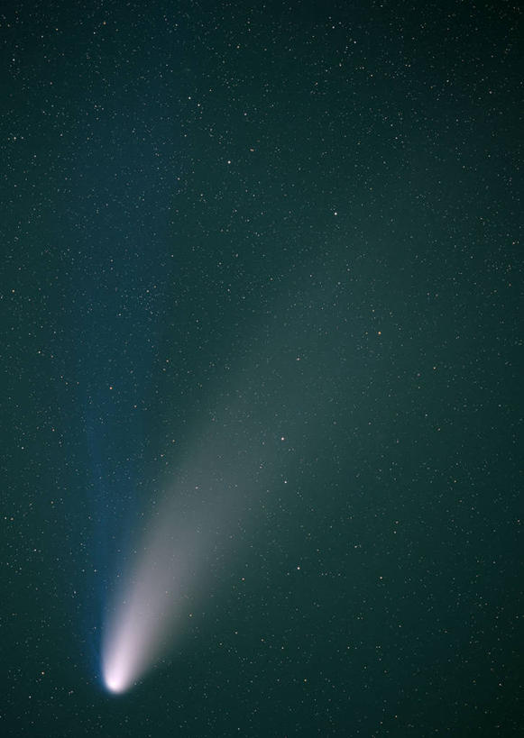 无人,竖图,室外,夜晚,正面,探险,神秘,宇宙,极光,流星,美景,星空,夜景,科学,太空,景观,辉煌,浪漫,美丽,文化,自然,祈祷,灿烂,景色,探索,许愿,海尔波普彗星,彗星,气象,发现,华丽,祈求,天体,美好,天文,神奇,天文学,外太空,绚烂,光耀,极光带,极光弧,极光幔,极光芒,极光片,扫把星,扫帚星,流星雨,星夜,夜空,彩图,海尔.波普彗星