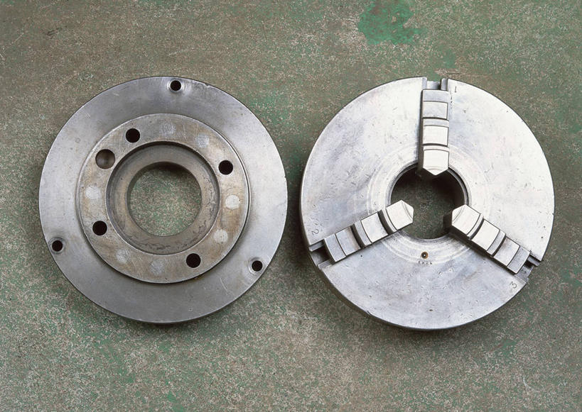 无人,横图,俯视,室内,特写,白天,纯洁,静物,金属制品,连接,组合,金属,工具,银色,两个,摄影,信仰,影棚,链接,螺母,螺帽,五金,紧固,高贵,拼接,拼凑,螺丝帽,拼合,凑集,聚合,撮合,链结,牢固,雅致,彩图,高角度拍摄,影棚拍摄,拍摄