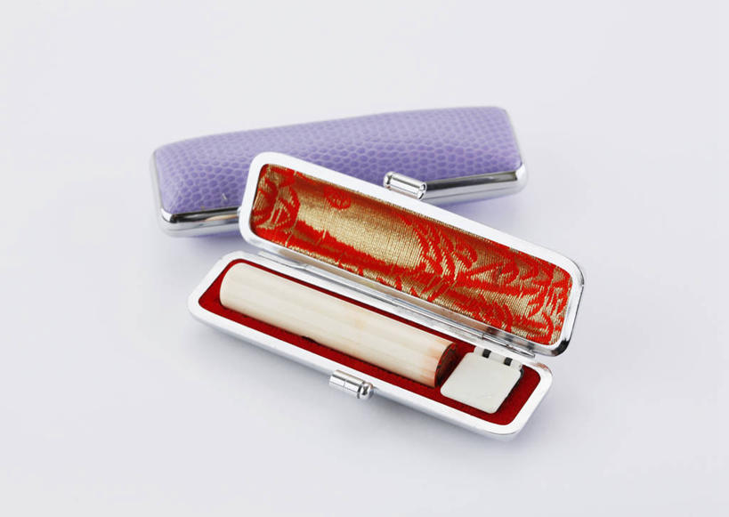 无人,横图,俯视,室内,特写,白天,白色背景,静物,阴影,反射,影子,塑料,办公用品,盒子,文具,一个,容器,塑料制品,摄影,影棚,单个,储藏,印章,办公设备,文具用品,储存,签署,文化工具,鉴定,彩图,高角度拍摄,影棚拍摄,拍摄,贮存