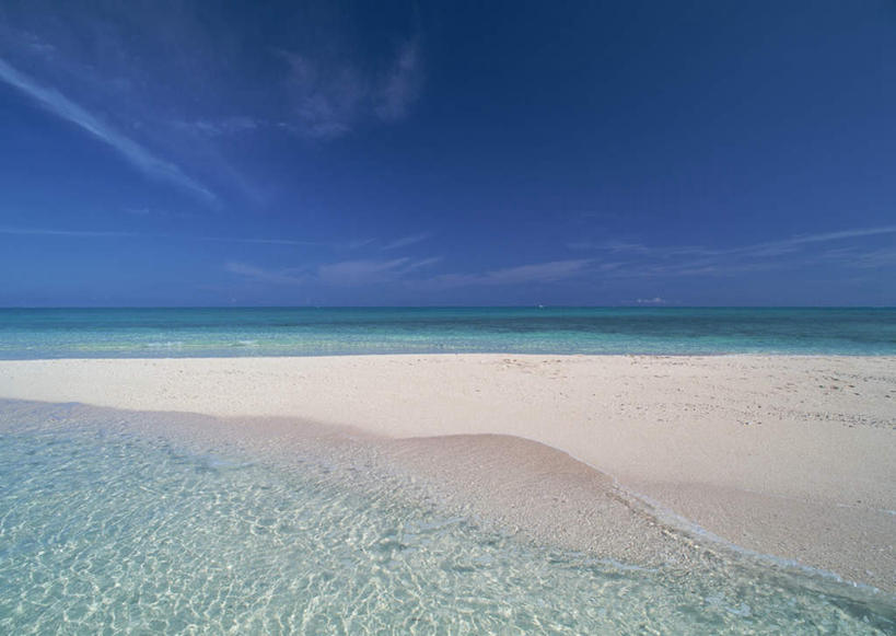 无人,横图,室外,白天,正面,旅游,度假,海浪,海洋,美景,沙滩,日本,亚洲,阴影,光线,沙子,影子,海岸,景观,浪花,水平线,云,云朵,辽阔,海平线,沙地,云彩,娱乐,冲绳,蓝色,白云,蓝天,天空,阳光,自然,海水,天,享受,休闲,广阔,景色,放松,晴朗,一望无际,冲绳县,自然风光,海景,东亚,琉球群岛,日本国,九州地方,无边无际,一马平川,冲绳群岛,久米岛,大海,风浪,海,海水的波动,海滩,近岸浪,涌浪,晴空,彩图,水天相接,水天一线