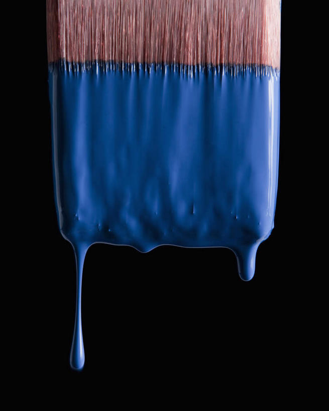 无人,竖图,室内,特写,白天,正面,水,装修,一把,黑色背景,装饰,材料,液体,水滴,装潢,蓝色,粉刷,刷子,摄影,影棚,油漆,保护,涂料,彩图,影棚拍摄,拍摄