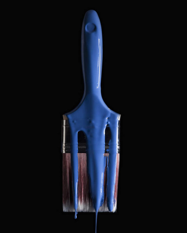 无人,竖图,室内,特写,白天,正面,水,装修,一把,黑色背景,装饰,材料,液体,水滴,装潢,蓝色,粉刷,刷子,摄影,影棚,油漆,保护,涂料,彩图,影棚拍摄,拍摄