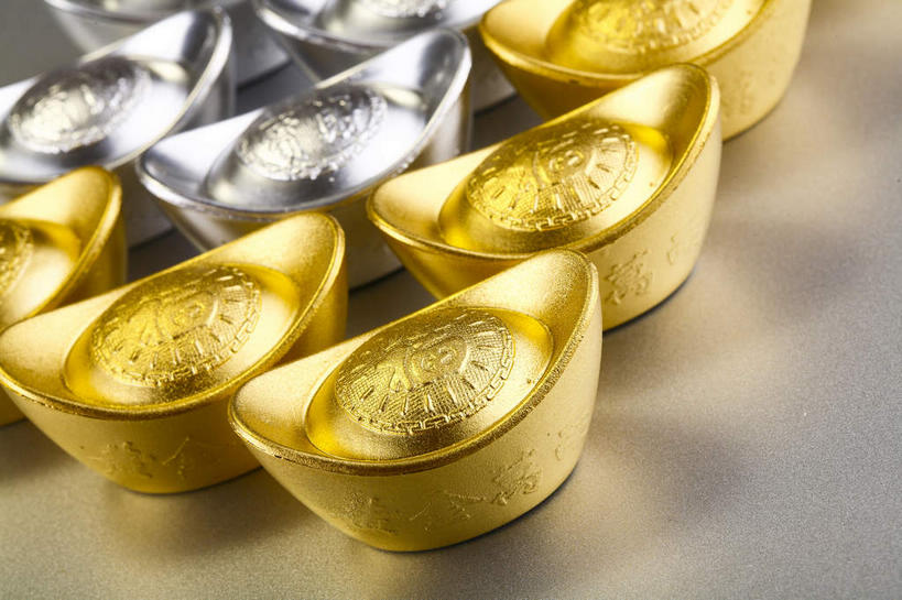 无人,横图,俯视,室内,特写,白天,钱,静物,金属制品,许多,阴影,反射,纹路,金属,钱币,纹理,影子,银色,很多,金色,金融,金元宝,经济,流通,贸易,肌理,货币,金币,彩图,高角度拍摄,元宝