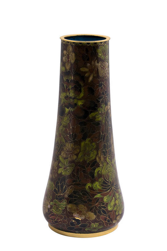 无人,竖图,室内,特写,白天,白色背景,正面,静物,珐琅,装饰,纹路,纹理,古典,文化,文物,一个,工艺品,摄影,影棚,单个,古董,华丽,修饰,点缀,古物,摄影棚,古玩,肌理,衬托,美观,雅致,雅观,搪瓷,景泰蓝,彩图,影棚拍摄,拍摄