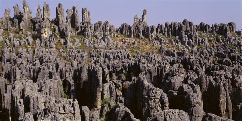 无人,横图,室外,白天,正面,旅游,度假,石头,美景,石林,昆明,中国,亚洲,阴影,光线,石子,影子,景观,娱乐,云南,蓝色,蓝天,天空,阳光,自然,天,享受,休闲,景色,放松,晴朗,自然风光,昆明市,东亚,云南省,万里无云,中华人民共和国,省会,西南地区,滇,石林县,石林彝族自治县,石块,岩石,晴空,晴空万里,彩图,乃古石林