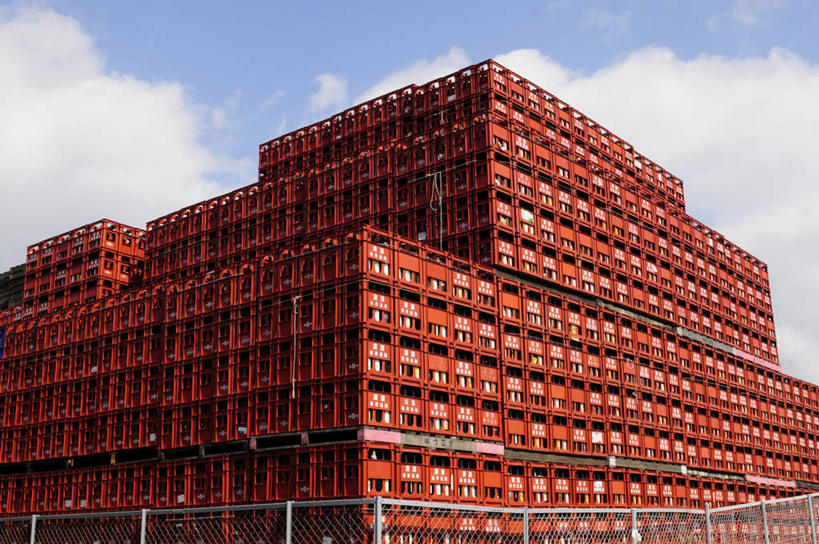 无人,码头,横图,室外,白天,仰视,度假,美景,城市风光,城市,港口,日本,亚洲,一排,许多,阴影,整齐,光线,影子,景观,云,云朵,集装箱,云彩,娱乐,货柜,排列,红色,蓝色,白云,蓝天,天空,阳光,箱子,天,享受,休闲,景色,放松,运输,晴朗,堆,队列,东亚,物流,本州,本州岛,日本国,近畿地方,近畿,兵库,兵库县,集装箱码头,晴空,彩图,低角度拍摄,摆渡口,埠头,渡口,渡头,港湾,海港,货运码头,口岸,商港,西宫市