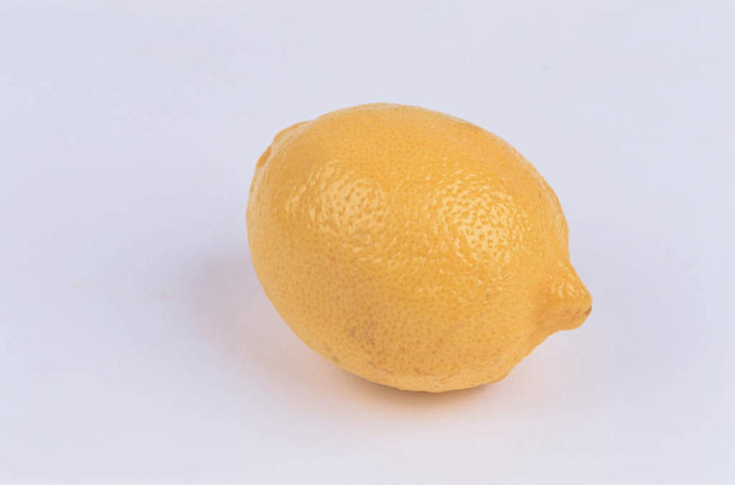 无人,横图,俯视,室内,特写,白天,白色背景,桌面,桌子,柠檬,水果,新鲜,生食,食品,果实,食物,一个,黄色,橙色,摄影,有机食品,绿色食品,影棚,金黄色,单个,益母果,柠果,彩图,高角度拍摄,影棚拍摄,拍摄