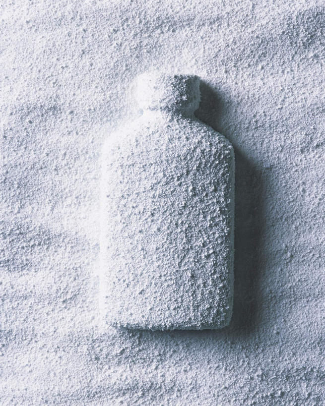 无人,竖图,俯视,室内,特写,白天,静物,灰色背景,艺术,手工艺品,办公用品,文化,玻璃制品,文具,一个,玻璃瓶,瓶子,学习用品,工艺品,摄影,影棚,单个,墨水瓶,文具用品,粘土,高雅,手工艺,自信心,品位,彩图,高角度拍摄,影棚拍摄,拍摄