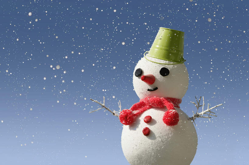 无人,横图,室内,特写,白天,正面,游戏,数码,科技,雪,大雪,玩具,阴影,朦胧,模糊,装饰,网络,桶,玩偶,塑料,积雪,雪景,雪人,冬季,冬天,高光,几何,计算机图形,玩,合成,娱乐,容器,塑料制品,围巾,休闲,温暖,寒冷,益智,围脖,活动,储藏,保暖,华丽,塑料桶,点缀,电脑合成图,数码合成图,御寒,储存,发泄,消遣,智力,写实,具体,具象,宣泄,衬托,美观,雅致,雅观,严寒,玩耍,嬉戏,彩图,贮存,拟人