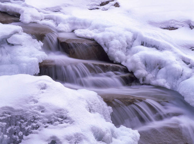 无人,横图,俯视,室外,白天,旅游,度假,河流,美景,水,雪,大雪,长野县,日本,亚洲,河水,积雪,结冰,景观,水流,雪景,冬季,冬天,冰块,娱乐,小溪,自然,溪水,享受,休闲,景色,放松,寒冷,自然风光,东亚,本州,本州岛,日本国,中部地方,长野,严寒,白霜,彩图,高角度拍摄