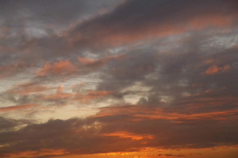 无人,横图,室外,白天,仰视,旅游,度假,美景,日落,景观,晚霞,霞光,云,云朵,云彩,娱乐,蓝色,白云,蓝天,天空,自然,黄昏,天,享受,休闲,景色,彩霞,放松,晴朗,自然风光,晴空,夕阳,彩图,低角度拍摄