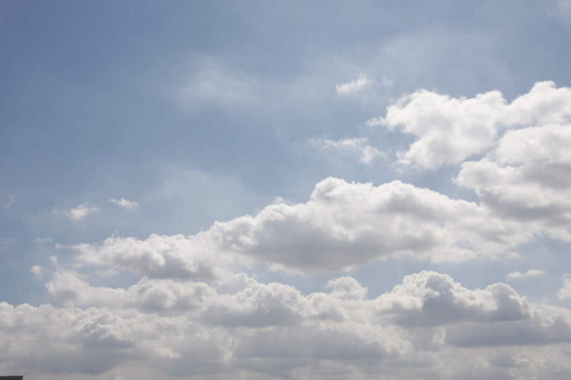 无人,横图,室外,白天,仰视,旅游,度假,美景,阴影,光线,影子,景观,云,云朵,云彩,娱乐,蓝色,白云,蓝天,天空,阳光,自然,天,享受,休闲,景色,放松,晴朗,自然风光,晴空,彩图,低角度拍摄