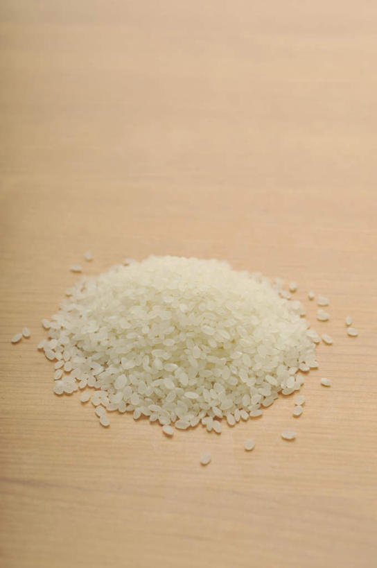 无人,竖图,俯视,室内,特写,白天,烹饪,餐桌,桌子,一堆,许多,堆叠,堆积,谷类,谷物,日本料理,料理,食品,米,大米,菜肴,美食,食物,白色,日式料理,日式,佳肴,餐台,堆,彩图,高角度拍摄
