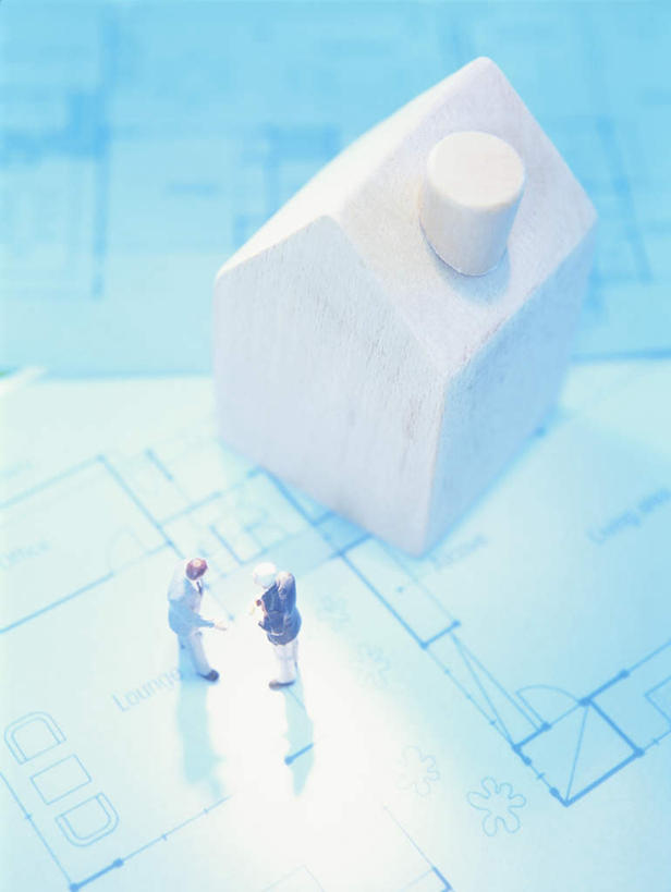 东方人,无人,两个人,商务人士,商务男性,家,站,说,竖图,俯视,室内,白天,衬衫,讨论,数码,科技,亚洲,阴影,套装,光线,网络,瓷砖,地砖,影子,房屋,屋子,领带,地面,高光,几何,计算机图形,合成,注视,黄种人,楼房,相视,住宅,阳光,观察,看,站着,面对面,观看,对视,电脑合成图,数码合成图,察看,关注,相对,商务装,工薪阶层,相看,写实,具体,具象,交流,男人,男性,年轻男性,亚洲人,白领,上班族,沟通,讲话,交谈,商讨,说话,谈话,站立,彩图,高角度拍摄,全身,衬衣,房子