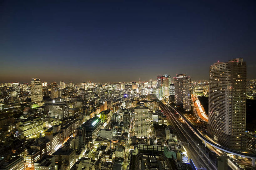 无人,高楼大厦,横图,俯视,航拍,室外,夜晚,度假,美景,城市风光,城市,大桥,大厦,道路,建筑,立交桥,路,路灯,摩天大楼,桥梁,公路,照明,东京,日本,亚洲,阴影,反射,影子,景观,高架,斜拉桥,桥,灯光,交通,娱乐,灯,黑色,天空,天,享受,休闲,景色,放松,照亮,照明设备,鸟瞰,东亚,本州,关东地方,本州岛,日本国,东京都,马路,彩图,高角度拍摄,大楼,高层建筑,高楼,摩天楼