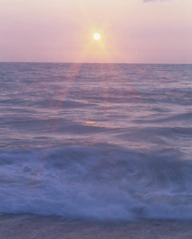 无人,竖图,室外,白天,正面,旅游,度假,日出,海浪,海洋,美景,太阳,北海道,日本,亚洲,阴影,光线,影子,景观,浪花,水平线,辽阔,朝霞,晨曦,海平线,黎明,娱乐,蓝色,蓝天,天空,阳光,自然,海水,天,享受,休闲,广阔,景色,放松,晴朗,一望无际,自然风光,海景,东亚,万里无云,日本国,北海道地方,北海道岛,稚内,无边无际,一马平川,大海,风浪,海,海水的波动,近岸浪,涌浪,朝阳,晴空,晴空万里,彩图,破晓,水天相接,水天一线