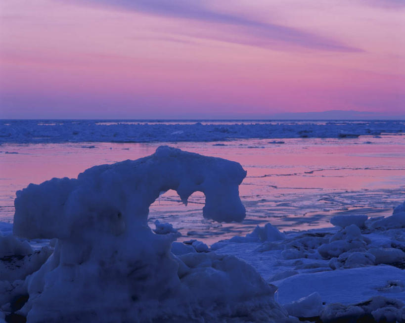 无人,横图,室外,白天,正面,旅游,度假,海浪,海洋,美景,北海道,日本,亚洲,朦胧,模糊,冰,景观,浪花,水平线,云,云朵,海平线,云彩,娱乐,蓝色,白云,蓝天,天空,自然,海水,浮冰,天,享受,休闲,景色,放松,寒冷,晴朗,冰冷,自然风光,海景,东亚,日本国,北海道地方,北海道岛,严寒,冰凉,酷寒,凛冽,凛凛,极冷,流冰,浮冰块,大海,风浪,海,海水的波动,近岸浪,涌浪,晴空,彩图