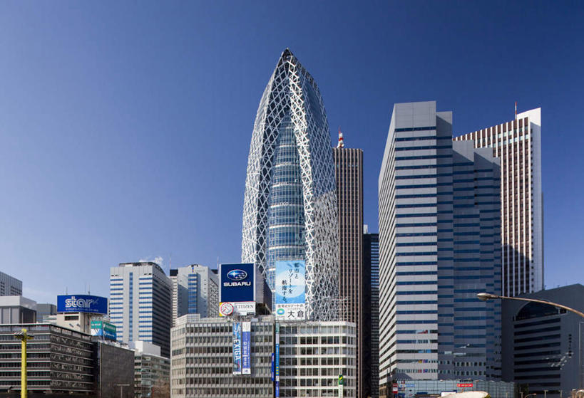 无人,高楼大厦,横图,室外,白天,仰视,度假,办公楼,美景,城市风光,标志建筑,城市,大厦,地标,建筑,路灯,摩天大楼,写字楼,照明,东京,日本,亚洲,阴影,光线,影子,景观,灯光,娱乐,建设,灯,蓝色,蓝天,天空,阳光,楼宇,天,享受,休闲,商务楼,景色,放松,晴朗,照亮,照明设备,东亚,本州,万里无云,关东地方,本州岛,日本国,东京都,县厅,东京市,蚕茧大厦,晴空,晴空万里,彩图,低角度拍摄,大楼,高层建筑,高楼,摩天楼