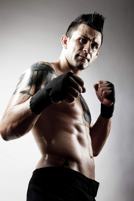 西方人,肌肉,健壮,一个人,拳击手,运动员,站,竖图,室内,白天,白色背景,仰视,锻炼,比赛,运动,拳击,欧洲,欧洲人,仅一个男性,仅一个人,阴影,拳套,反射,影子,裸露,仅一个年轻男性,站着,健康,活力,力量,摄影,影棚,青春,强壮,裸,体育,男人,男性,年轻男性,白种人,拳击家,拳击运动员,体育运动员,运动选手,站立,半身,彩图,低角度拍摄,影棚拍摄,健身,拍摄