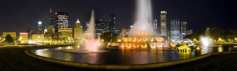 无人,高楼大厦,横图,室外,夜晚,正面,窗户,标志建筑,城市,大厦,道路,地标,建筑,路,路灯,摩天大楼,喷泉,公路,照明,美国,许多,阴影,光线,影子,墙,景观,灯光,交通,很多,文化,建设,玻璃窗,墙壁,墙面,灯,品味,照亮,北美,北美洲,照明设备,美洲,水景,伊利诺斯州,格兰特公园,世界屠猪城,巨肩之城,劳动之城,伊利诺伊,伊利诺伊州,伊利诺州,白金汉喷泉,芝加哥市,芝城,林肯之地,北亚美利加洲,亚美利加洲,美观,公园.芝加哥,设计,马路,彩图,大楼,高层建筑,高楼,摩天楼