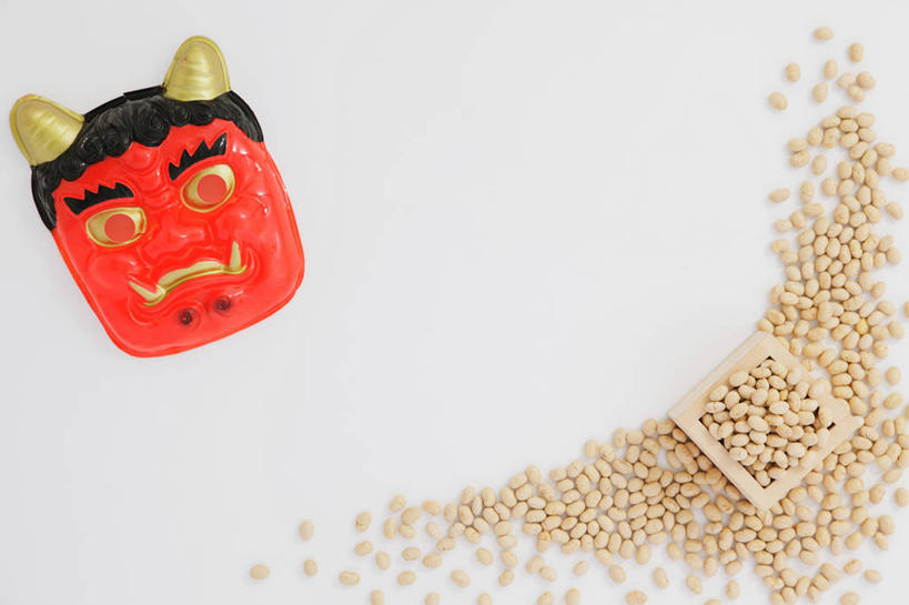 无人,横图,俯视,室内,特写,白天,白色背景,植物,豆,大豆,蔬菜,阴影,日本文化,新鲜,艺术,反射,木制,面具,木盒,影子,豆类,豆子,毛豆,食品,文化,传统,食物,一个,木制品,容器,摄影,有机食品,绿色食品,影棚,单个,储藏,储存,豆科,枝豆,黄豆,彩图,高角度拍摄,影棚拍摄,拍摄,能剧面具,能面,贮存