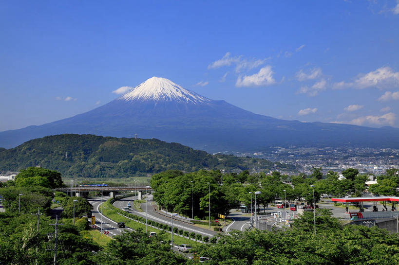 无人,横图,室外,白天,正面,旅游,度假,火山,美景,树林,植物,路,路灯,铁路,汽车,照明,东京,富士山,静冈县,日本,亚洲,阴影,光线,影子,景观,云,云朵,灯光,轨道,交通,铁轨,云彩,娱乐,车,灯,树,树木,蓝色,绿色,白云,蓝天,天空,阳光,自然,交通工具,轿车,天,享受,休闲,景色,放松,运输,生长,晴朗,成长,照亮,照明设备,自然风光,载具,东亚,本州,关东地方,本州岛,日本国,东京都,中部地方,静冈,山梨,山梨县,活火山,晴空,彩图,世田谷区,东名高速公路