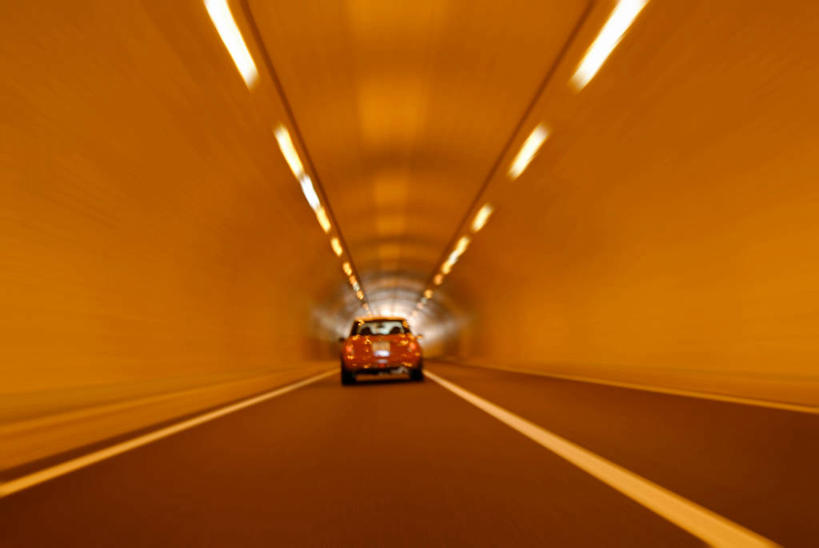 无人,横图,室内,白天,正面,度假,美景,城市风光,城市,道路,路,公路,汽车,照明,日本,亚洲,一辆,朦胧,模糊,隧道,景观,灯光,分界线,停车线,交通,娱乐,顶灯,车,灯,灯具,交通工具,轿车,享受,休闲,景色,放松,车行道,车行道分界线,照亮,照明设备,地道,载具,标线,东亚,车行线,本州,本州岛,日本国,中国地方,鸟取,鸟取县,马路,彩图,大山町,西伯郡