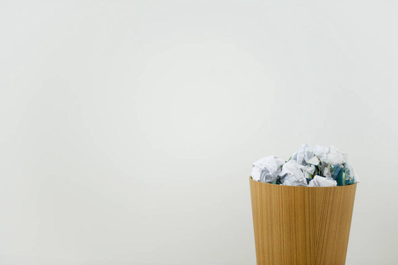 无人,横图,室内,特写,白天,白色背景,正面,静物,一堆,许多,堆叠,堆积,环保,褶皱,垃圾桶,很多,一个,容器,摄影,影棚,能源,单个,储藏,堆,废纸,垃圾箱,回收,资源,储存,利用,低碳,循环,持续,彩图,影棚拍摄,拍摄,贮存