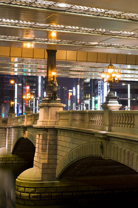 无人,竖图,室外,夜晚,正面,度假,河流,美景,水,城市风光,城市,大桥,桥梁,东京,日本,亚洲,阴影,光线,影子,河水,景观,水流,高架,桥,灯光,中央区,娱乐,石桥,拱桥,享受,休闲,景色,放松,拱形,人行桥,石拱桥,高架桥,东亚,高架道路,跨线桥,本州,关东地方,本州岛,日本国,东京都,日本桥,彩图