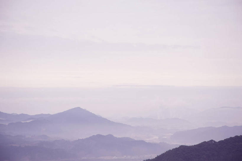 无人,横图,室外,白天,正面,旅游,度假,日出,美景,山,山脉,太阳,雾,朦胧,模糊,景观,山顶,山峰,朝霞,晨曦,黎明,山峦,娱乐,阳光,自然,群山,享受,休闲,景色,放松,迷雾,自然风光,颠峰,极峰,朝阳,大雾,彩图,卯时,破晓,日始