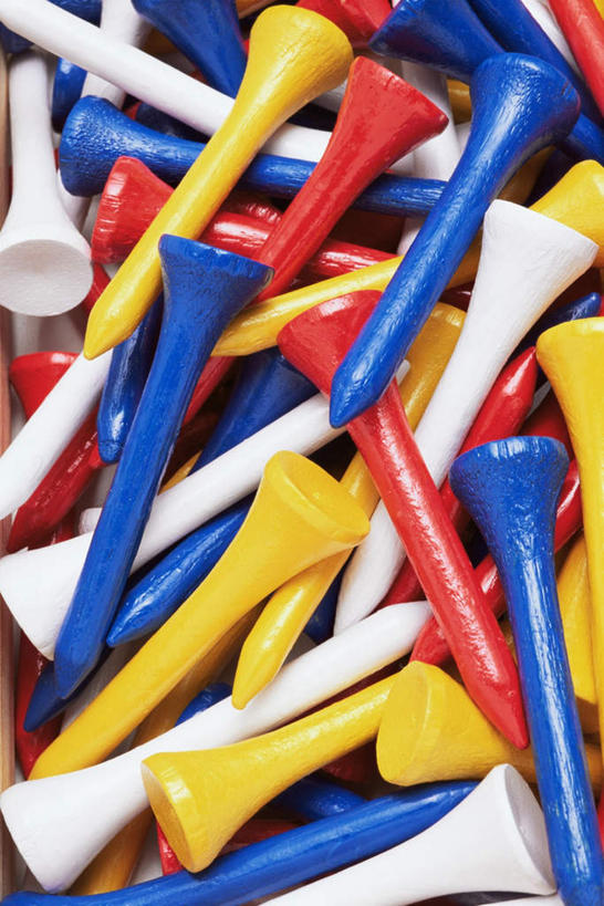 无人,竖图,俯视,室内,特写,白天,白色背景,锻炼,运动,静物,一堆,许多,阴影,堆叠,堆积,反射,高尔夫,影子,塑料,球座,很多,运动器械,黄色,红色,蓝色,白色,塑料制品,健身器械,摄影,球托,影棚,堆,健身器材,高尔夫运动,高尔夫球具,体育,彩图,高角度拍摄,影棚拍摄,健身,拍摄,运动器材