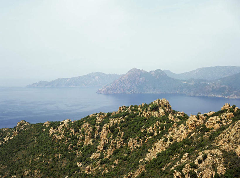 无人,横图,俯视,室外,白天,旅游,度假,石头,美景,山,山脉,树林,植物,雾,法国,欧洲,朦胧,模糊,石子,景观,山峰,山峦,娱乐,树,树木,蓝色,绿色,蓝天,天空,自然,群山,天,享受,休闲,景色,放松,生长,晴朗,成长,迷雾,科西嘉,科西嘉岛,自然风光,万里无云,法兰西共和国,法兰西第五共和国,科西嘉大区,石块,岩石,大雾,晴空,晴空万里,彩图,高角度拍摄