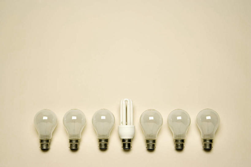 无人,横图,室内,特写,白天,白色背景,正面,节能,静物,照明,一排,许多,环保,整齐,灯泡,灯,节能灯,排列,灯具,摄影,影棚,能源,照亮,队列,低碳,照明工具,荧光灯,U型,U型管节能灯,彩图,影棚拍摄,拍摄