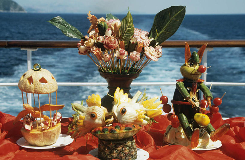 无人,横图,室外,白天,正面,海浪,海洋,轮船,船,蔬菜,叶子,一堆,一艘,许多,阴影,波纹,堆叠,堆积,飞溅,新鲜,装饰,溅,光线,液体,影子,浪花,水滴,水平线,辽阔,食品,绿叶,鸟笼,海平线,水珠,食物,蓝色,蓝天,水纹,天空,阳光,海水,船尾波,交通工具,波浪,天,广阔,嫩叶,有机食品,绿色食品,晴朗,堆,一望无际,华丽,修饰,点缀,喷洒,载具,海景,万里无云,衬托,美观,雅致,雅观,无边无际,一马平川,叶,叶片,大海,风浪,海,海水的波动,近岸浪,涌浪,晴空,晴空万里,彩图,水天相接,水天一线