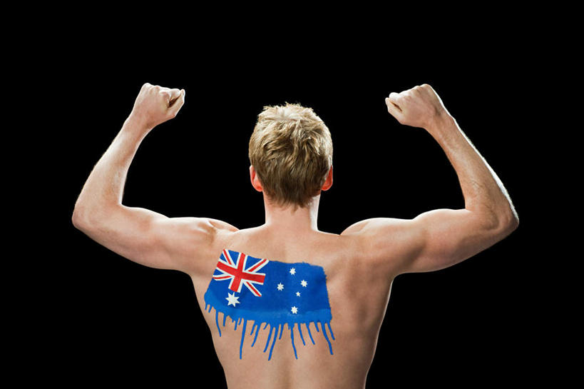 西方人,一个人,站,举,横图,室内,白天,旗帜,国旗,欧洲,澳大利亚,欧洲人,仅一个男性,仅一个人,仅一个中年男性,握,黑色背景,艺术,彩绘,文化,鼓励,裸露,背面,红色,蓝色,白色,加油,手势,托,握拳,站着,打气,握着,摄影,影棚,赤裸,鼓舞,大洋洲,裸,澳洲,人体彩绘,南方大陆,美观,澳大利亚联邦,纹身彩绘,男人,男性,中年男性,白种人,旗,举起,举手,举着,向上举,向上伸,向上托,站立,半身,彩图,影棚拍摄,拍摄,澳大利亚国旗