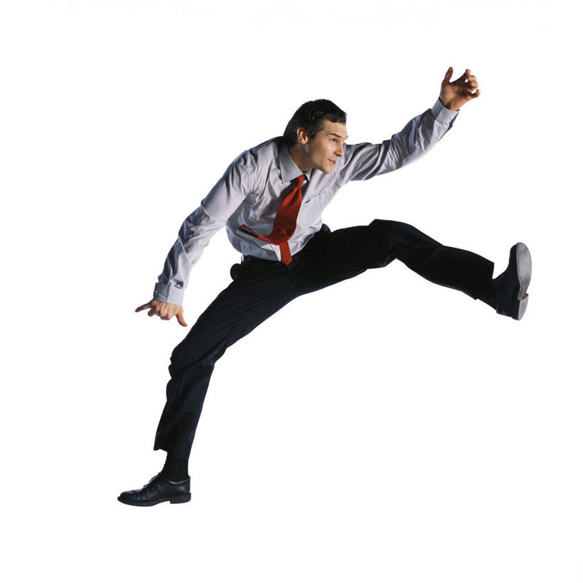 西方人,一个人,商务人士,商务男性,办公室,跳,伸展双臂,笑,微笑,露齿笑,方图,室内,白天,正面,衬衫,欧洲,欧洲人,仅一个男性,仅一个人,套装,领带,半空,抬腿,仅一个年轻男性,商务装,工薪阶层,年轻男性,白种人,年轻人,白领,上班族,敞开双臂,伸开双臂,跳跃,展开双肩,张开手臂,张开双臂,彩图,全身,衬衣