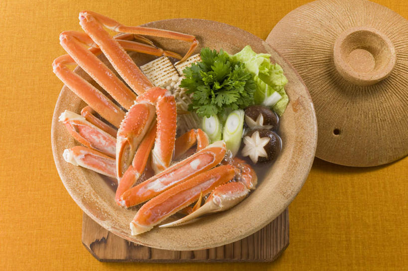 蟹,豆腐,无人,餐厅,横图,俯视,室内,特写,白天,烹饪,餐桌,桌子,椰菜,卷心菜,餐具,一堆,许多,堆叠,堆积,螃蟹,炖锅,盖子,菌菇,香菇,日本料理,料理,食品,锅盖,蟹肉,菌类,锅,火锅,菜肴,美食,食物,日式料理,日式,食用菌,佳肴,餐台,堆,豆制品,日式火锅,进餐用具,烹调用具,结球甘蓝,甘兰,包心菜,彩图,高角度拍摄,餐馆,饭店,饭馆