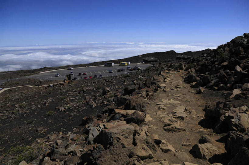 无人,公园,横图,室外,白天,正面,旅游,度假,岛屿,石头,美景,夏威夷,美国,阴影,光线,石子,影子,景观,云,云朵,云彩,娱乐,蓝色,白云,蓝天,天空,阳光,自然,天,享受,休闲,景色,放松,晴朗,北美,北美洲,国家公园,自然风光,美洲,夏威夷州,爱洛哈之州,北亚美利加洲,亚美利加洲,哈雷阿卡拉国家公园,列岛,群岛,石块,岩石,诸岛,晴空,彩图,毛伊岛,茂伊岛,茂宜岛,山谷之岛