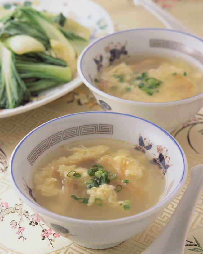 无人,竖图,俯视,室内,特写,白天,烹饪,蔬菜,餐具,新鲜,碟子,盘,蛋,鸡蛋,汤,日本料理,料理,食品,菜肴,美食,食物,盘子,碟,碗,日式料理,日式,摄影,佳肴,有机食品,绿色食品,影棚,彩图,高角度拍摄,影棚拍摄,拍摄