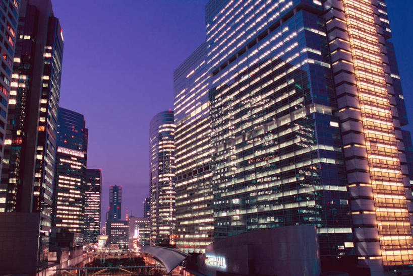 无人,高楼大厦,横图,全景,室外,夜晚,正面,度假,办公楼,美景,天际线,城市风光,城市,大厦,建筑,路灯,摩天大楼,写字楼,照明,东京,日本,亚洲,阴影,光线,影子,景观,灯光,品川区,娱乐,灯,蓝色,蓝天,天空,楼宇,天,享受,休闲,商务楼,景色,放松,晴朗,照亮,照明设备,东亚,本州,万里无云,关东地方,本州岛,日本国,东京都,晴空,晴空万里,彩图,大楼,高层建筑,高楼,摩天楼