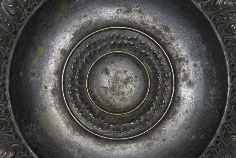 无人,横图,室内,特写,白天,正面,静物,金属制品,阴影,生锈,反射,金属,材料,影子,黑色,腐蚀,侵蚀,腐化,锈迹斑斑,质料,彩图