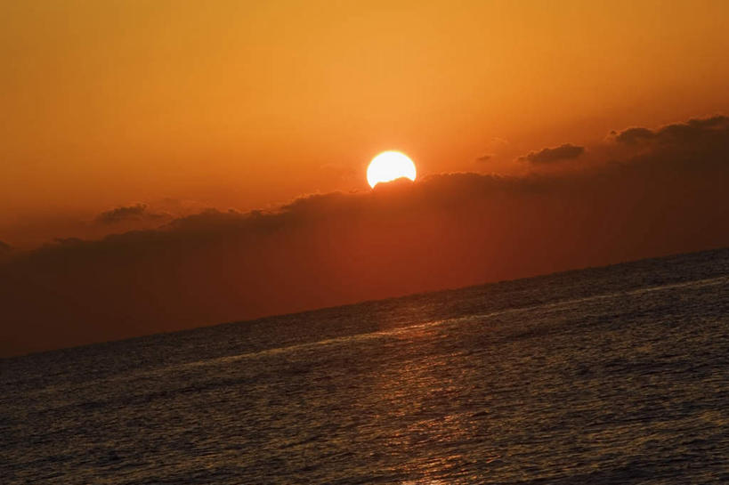 无人,横图,室外,白天,正面,旅游,度假,海浪,海洋,美景,日落,太阳,城市,美国,阴影,光线,影子,景观,浪花,水平线,晚霞,霞光,落日,辽阔,海平线,娱乐,阳光,自然,海水,黄昏,享受,休闲,广阔,景色,彩霞,放松,一望无际,北美,北美洲,自然风光,美洲,海景,佛罗里达,佛罗里达州,迈阿密,佛州,阳光州,北亚美利加洲,亚美利加洲,无边无际,一马平川,夕照,大海,风浪,海,海水的波动,近岸浪,涌浪,夕阳,彩图,水天相接,水天一线,斜阳