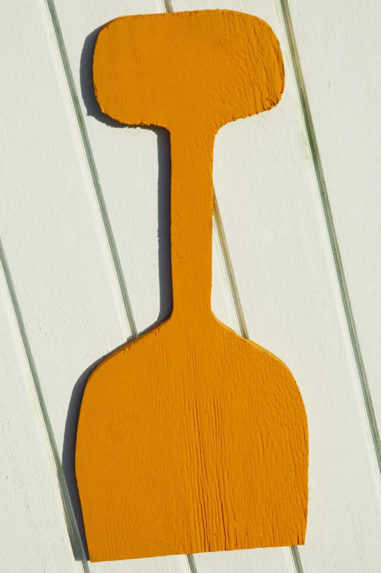 无人,竖图,俯视,室外,特写,白天,静物,阴影,反射,木制,铲子,影子,一个,木制品,单个,彩图,高角度拍摄