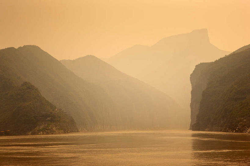 无人,横图,室外,白天,正面,旅游,度假,河流,石头,美景,日落,山,山脉,水,长江三峡,重庆,中国,亚洲,波纹,石子,河水,景观,山峰,水流,晚霞,霞光,落日,涟漪,山峦,娱乐,倒影,水纹,自然,黄昏,波浪,群山,享受,休闲,景色,彩霞,放松,倒映,自然风光,长江,东亚,湖北,湖北省,中华人民共和国,水晕,西南地区,重庆市,渝,奉节县,巫山县,华中地区,鄂,宜昌,宜昌市,恩施,恩施州,恩施土家族苗族自治州,夕照,反照,巴东县,母亲河,石块,岩石,夕阳,彩图,白帝城,瞿塘峡,夔峡,南津关,秭归,秭归县,斜阳