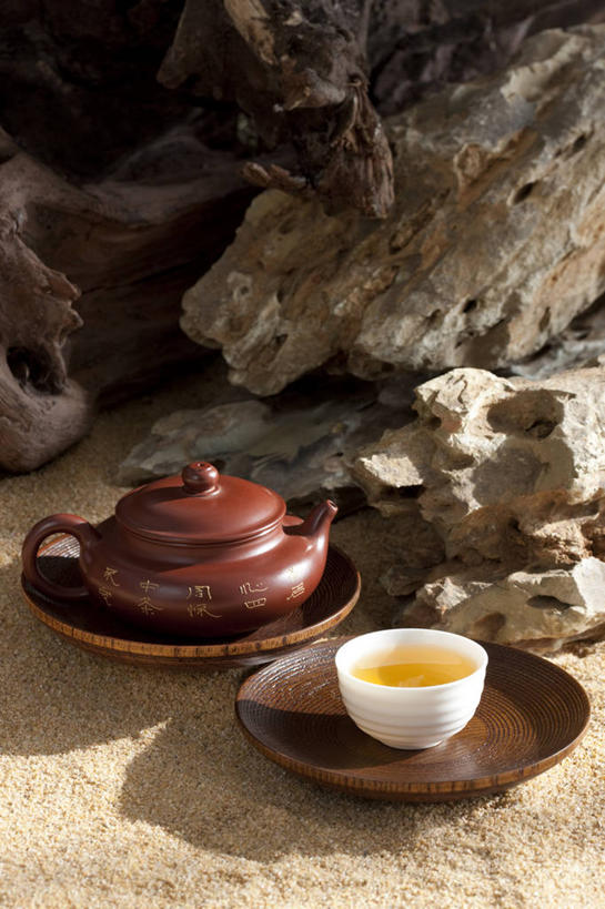 无人,竖图,特写,茶,茶道,茶叶,食品,饮品,杯,饮食,食物,饮料,茶碟,茶壶,容器,摄影,紫砂壶,可口,中国文化,热饮,东亚文化,适口,茶杯,岩石,假山石,彩图,影棚拍摄,传统文化