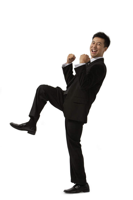 东方人,一个人,商务人士,商务男性,微笑,竖图,留白,白色背景,衬衫,商务,欣喜若狂,兴奋,成功,仅一个男性,仅一个人,套装,欢呼,庆祝,大喊,刺激,仅一个年轻男性,活力,力量,摄影,享乐,敏捷,商务装,工薪阶层,无忧无虑,招聘,获胜,男人,男性,年轻男性,中国人,年轻人,拳头,白领,上班族,彩图,影棚拍摄,衬衣,办公室职员,精力
