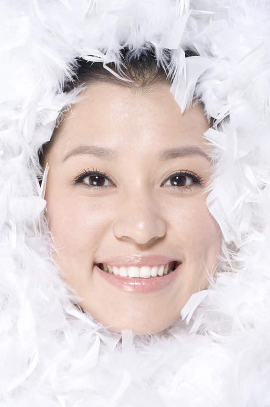 东方人,成年人,脸,头,脸颊,头发,裸体,一个人,笑,微笑,露齿笑,竖图,白色背景,化妆,美容,快乐,幸福,北京,中国,亚洲,仅一个年轻女性,仅一个女性,仅一个人,护肤,环绕,干净,裸露,肩膀,白色,黑色,保养,享受,休闲,概念,舒服,放松,幻想,美女,保健,摄影,皮肤,光滑,高雅,关爱,清新,肖像,裸,东亚,纯净,养颜,柔和,细腻,平滑,无忧无虑,年轻女性,女人,女性,亚洲人,中国人,年轻人,头部,脸部,脸蛋,面部,彩图,影棚拍摄,SPA美容,魅力,翎毛