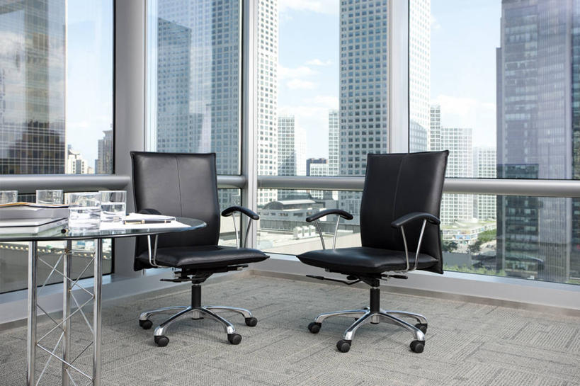 无人,办公室,横图,室内,白天,商务,窗户,建筑,摩天大楼,椅子,北京,中国,亚洲,书桌,摄影,办公椅,都市风光,文档,东亚,彩图,北京CBD