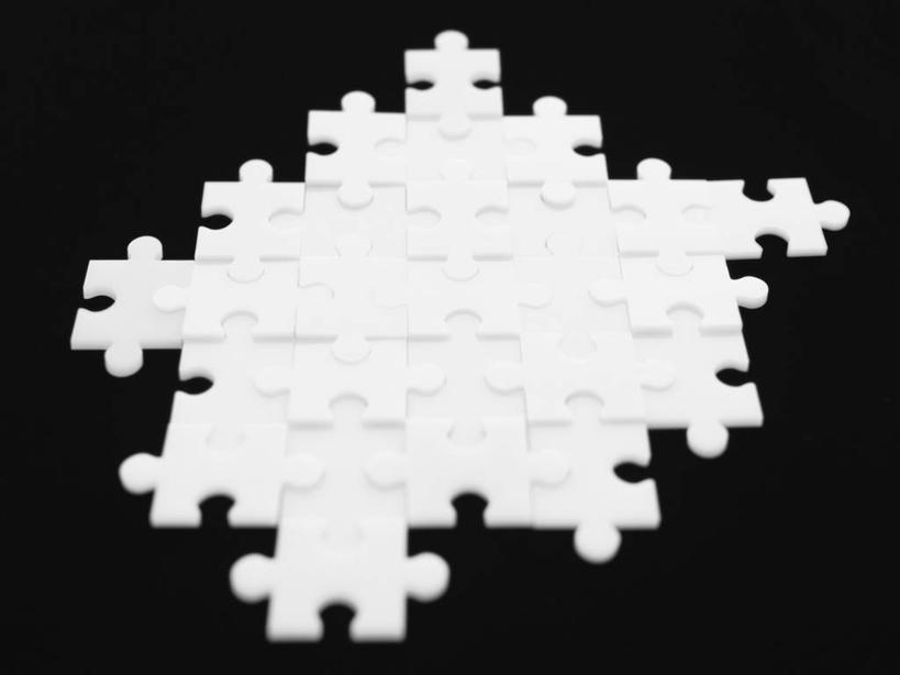 无人,横图,俯视,室内,特写,白天,游戏,成功,合作,团队,集体,信心,静物,拼图,许多,连接,黑色背景,组合,整齐,很多,玩,娱乐,队伍,排列,休闲,摄影,影棚,活动,链接,成就,发泄,消遣,智力,拼接,拼凑,智力游戏,合伙,宣泄,拼合,凑集,聚合,撮合,链结,趣味,策略,互助,协作,玩耍,嬉戏,彩图,高角度拍摄,影棚拍摄,拍摄